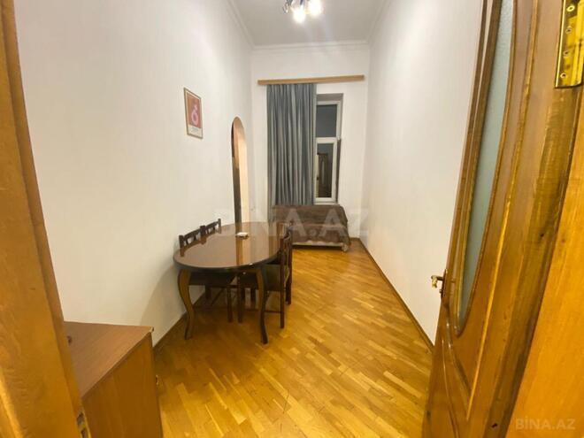 Сдаётся 3-комн. вторичка 110 м², м. Сахил, photo 8 from 16