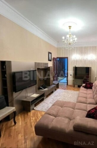 İcarəyə verilir 2 otaqlı yeni tikili 75 m², 28 May m., photo 5 from 8