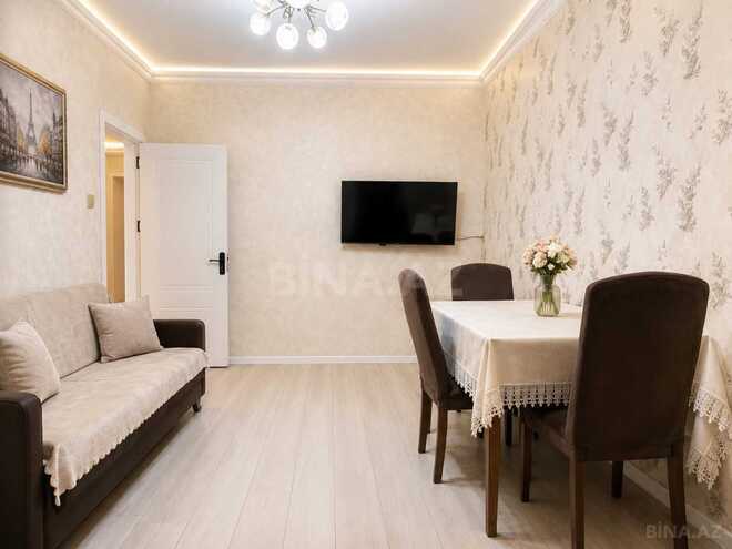Продаётся 3-комн. вторичка 65 м², м. Ахмедлы, photo 3 from 8