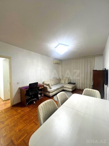 Satılır 2 otaqlı köhnə tikili 65.5 m², İnşaatçılar m., photo 3 from 21