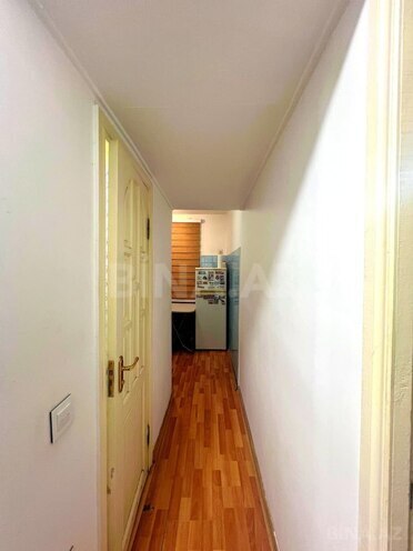 Satılır 2 otaqlı köhnə tikili 65.5 m², İnşaatçılar m., photo 12 from 21