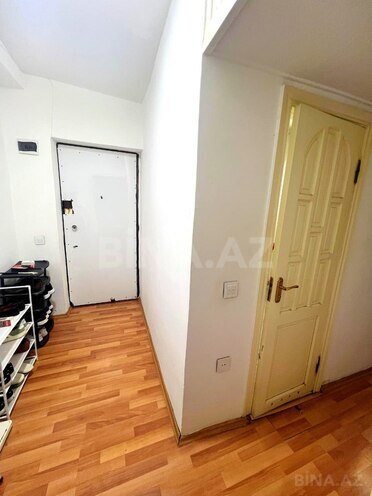 Satılır 2 otaqlı köhnə tikili 65.5 m², İnşaatçılar m., photo 15 from 21