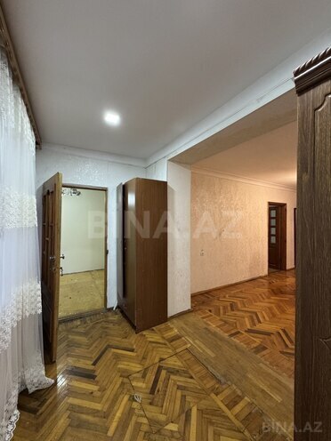 Продаётся 3-комн. вторичка 65 м², м. Элмляр Академиясы, photo 13 from 16