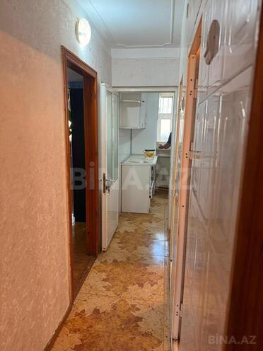 Сдаётся 3-комн. вторичка 70 м², м. Кара Караев, photo 7 from 10