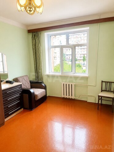 Продаётся 3-комн. вторичка 90 м², м. Ази Асланов, photo 8 from 16