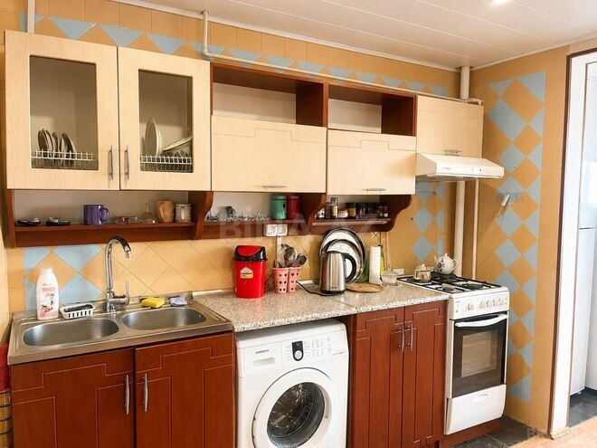 Продаётся 3-комн. вторичка 90 м², м. Ази Асланов, photo 5 from 16