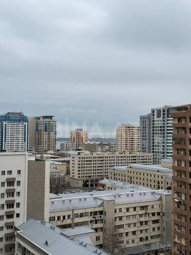 İcarəyə verilir 3 otaqlı yeni tikili 105 m², 28 May m., photo 13 from 15