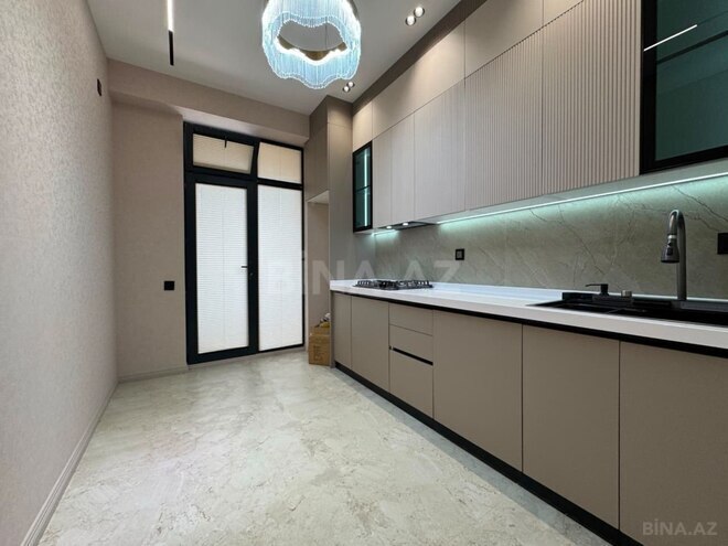 Продаётся 3-комн. новостройка 87 м², м. Кара Караев, photo 8 from 15