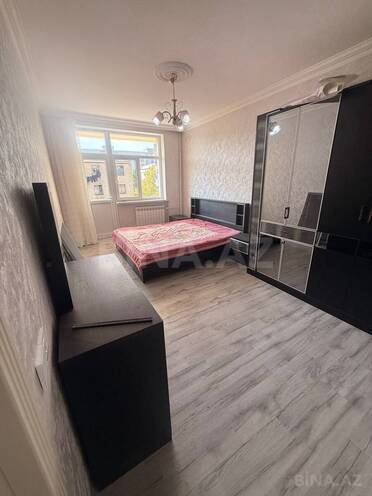 Сдаётся 3-комн. вторичка 75 м², пос. 8-й мкр, photo 1 from 13