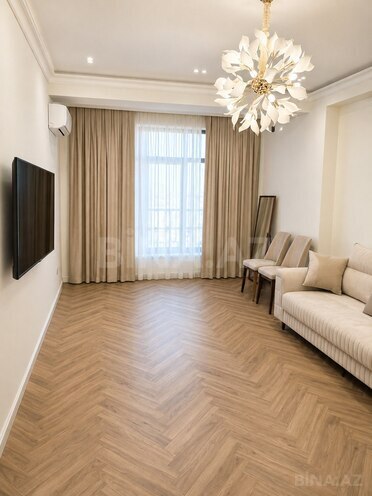 İcarəyə verilir 2 otaqlı yeni tikili 70 m², 28 May m., photo 1 from 9