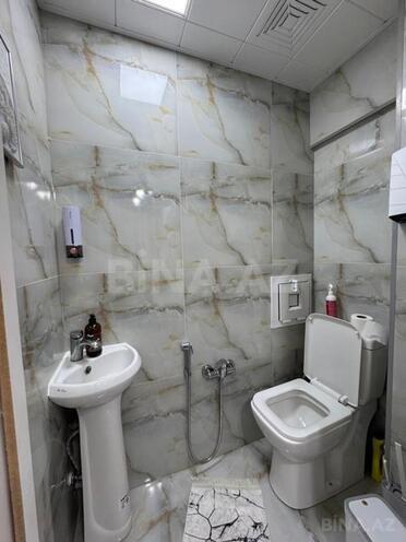 Satılır 3 otaqlı köhnə tikili 100 m², İnşaatçılar m., photo 16 from 18