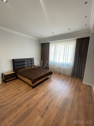 Сдаётся 3-комн. новостройка 135 м², м. Элмляр Академиясы, photo 10 from 26