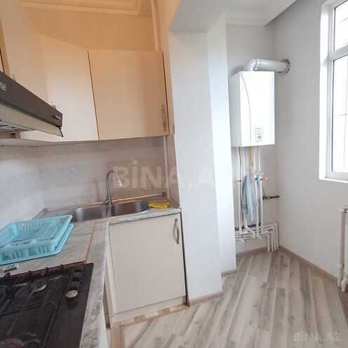 Satılır 2 otaqlı köhnə tikili 43 m², Xalqlar Dostluğu m., photo 19 from 24