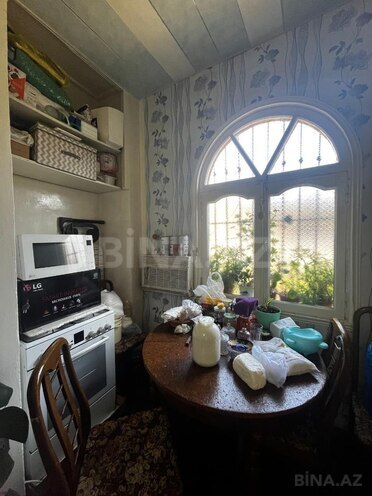 Продаётся 3-комн. вторичка 55 м², м. Кара Караев, photo 4 from 14