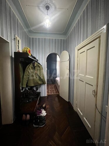Продаётся 3-комн. вторичка 55 м², м. Кара Караев, photo 10 from 14