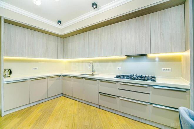İcarəyə verilir 3 otaqlı yeni tikili 148 m², 8 Noyabr m., photo 13 from 18
