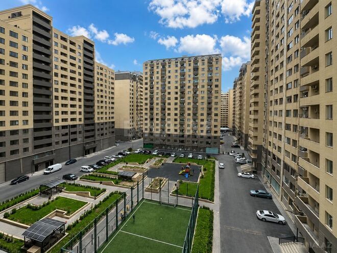 Продаётся 2-комн. новостройка 75 м², м. Кара Караев, photo 1 from 16