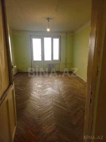 Продаётся 3-комн. вторичка 70 м², м. Иншаатчылар, photo 3 from 15