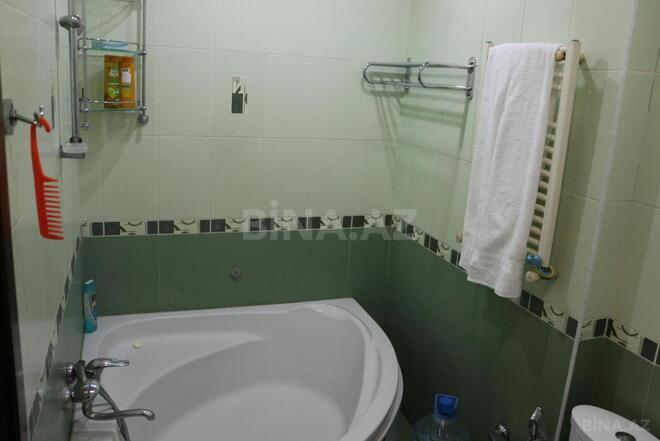 Сдаётся 3-комн. новостройка 106 м², м. Гянджлик, photo 15 from 17