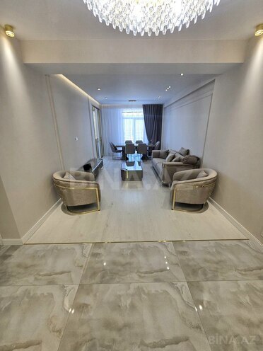 Продаётся 3-комн. новостройка 96 м², м. Кара Караев, photo 6 from 28