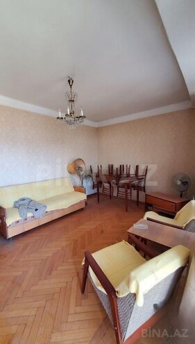 Satılır 2 otaqlı köhnə tikili 47 m², Gənclik m., photo 4 from 15