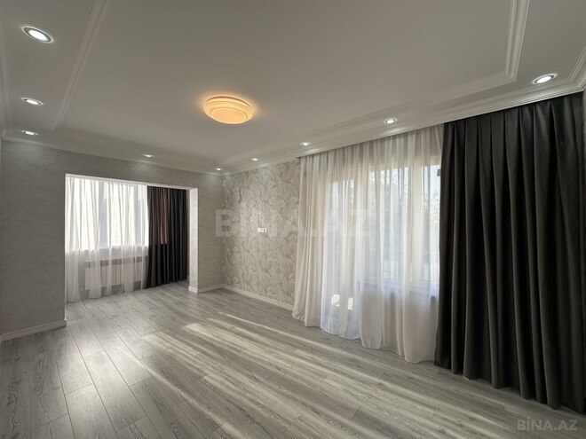 Satılır 2 otaqlı köhnə tikili 65 m², Həzi Aslanov m., photo 1 from 16