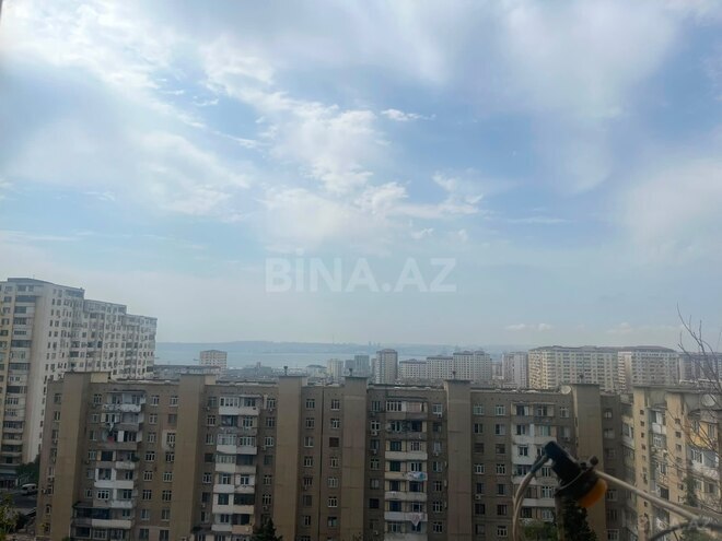 Продаётся 3-комн. вторичка 80 м², м. Ази Асланов, photo 12 from 27