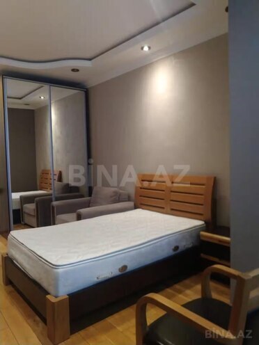 Сдаётся 3-комн. вторичка 85 м², м. Элмляр Академиясы, photo 1 from 6