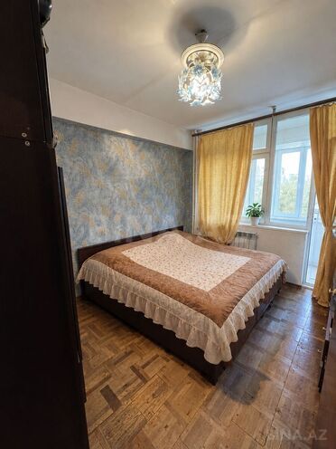 Satılır 2 otaqlı köhnə tikili 40 m², Xalqlar Dostluğu m., photo 5 from 12