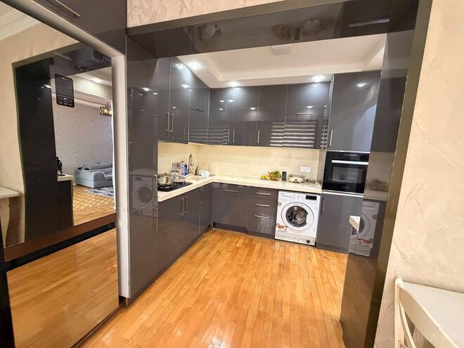Satılır 4 otaqlı köhnə tikili 110 m², Gənclik m., photo 12 from 14
