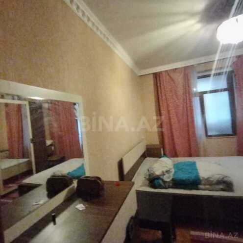 Satılır 2 otaqlı köhnə tikili 60 m², Qara Qarayev m., photo 10 from 16
