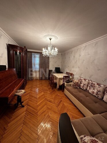 Продаётся 3-комн. вторичка 80 м², м. 20 января, photo 1 from 9