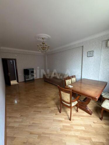 Сдаётся 3-комн. новостройка 80 м², м. 8 ноября, photo 1 from 13