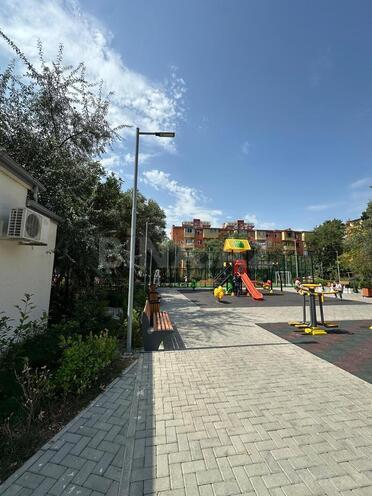 Продаётся 3-комн. вторичка 70 м², м. Нефтчиляр, photo 5 from 14