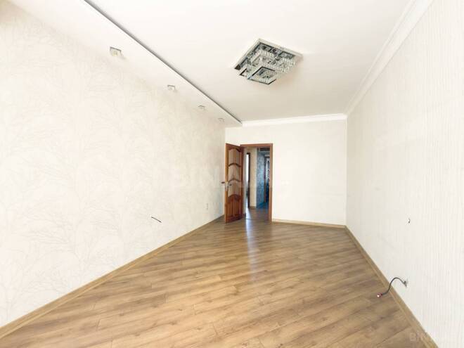 Продаётся 2-комн. вторичка 70 м², пос. 8-й мкр, photo 6 from 10