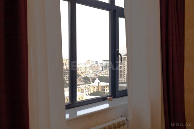 Сдается 2-комн. новостройка 90 м², м. Низами, photo 15 from 16