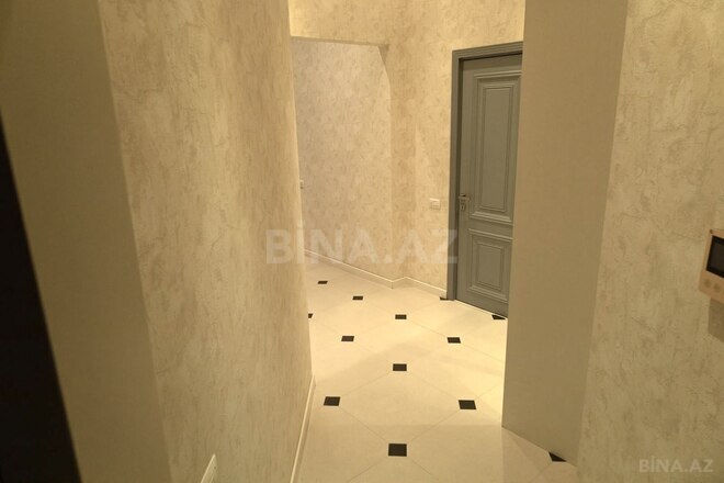 Сдается 2-комн. новостройка 90 м², м. Низами, photo 8 from 16