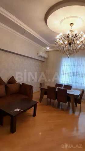 Продаётся 2-комн. новостройка 64 м², м. Ази Асланов, photo 3 from 9