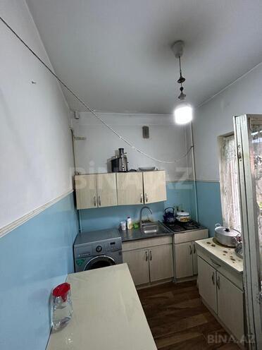 Satılır 4 otaqlı köhnə tikili 110 m², İnşaatçılar m., photo 18 from 24