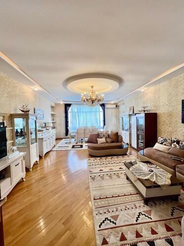 Продаётся 4-комн. новостройка 200 м², м. Мемар Аджеми, photo 1 from 26