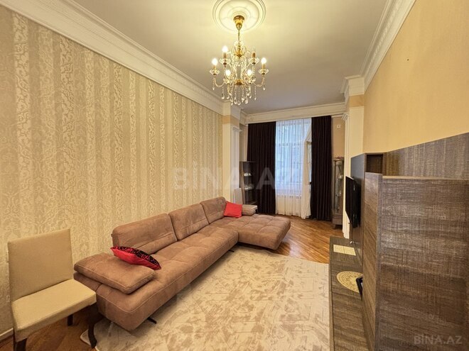 Сдаётся 2-комн. новостройка 70 м², м. 28 мая, photo 3 from 13