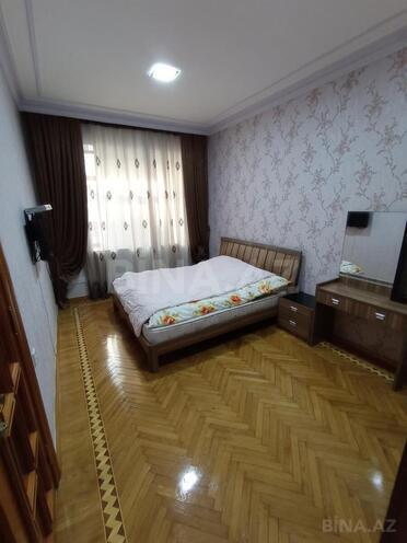 İcarəyə verilir 4 otaqlı köhnə tikili 115 m², Sahil m., photo 7 from 19