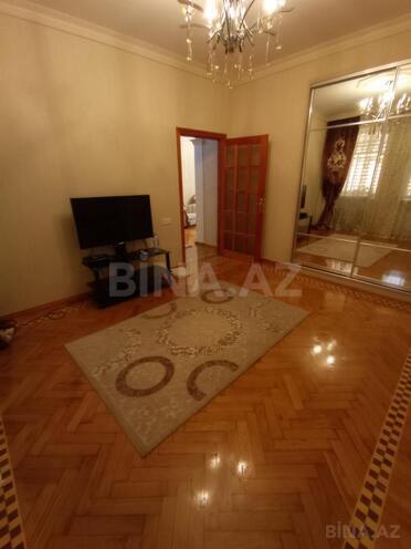 İcarəyə verilir 4 otaqlı köhnə tikili 115 m², Sahil m., photo 15 from 19