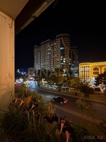 Satılır 3 otaqlı köhnə tikili 70 m², Həzi Aslanov m., photo 8 from 24