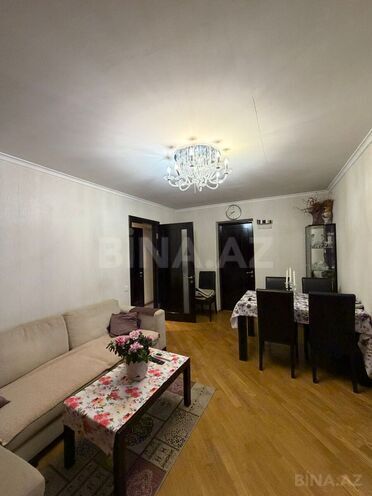 Satılır 3 otaqlı köhnə tikili 70 m², Həzi Aslanov m., photo 1 from 24