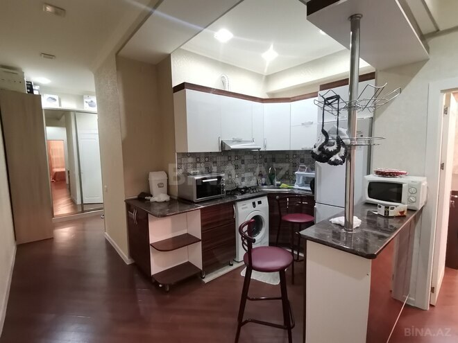 Сдаётся 2-комн. новостройка 70 м², Насиминский  р., photo 7 from 11