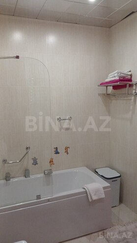 Сдаётся 3-комн. новостройка 130 м², м. 28 мая, photo 27 from 32