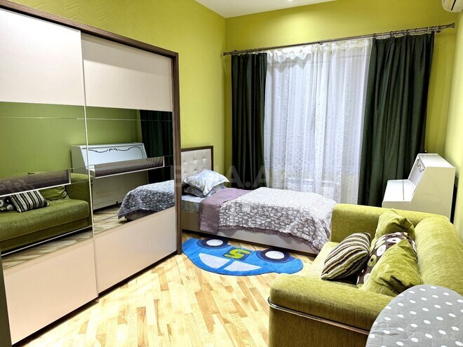 Сдаётся 3-комн. новостройка 130 м², м. 28 мая, photo 17 from 32