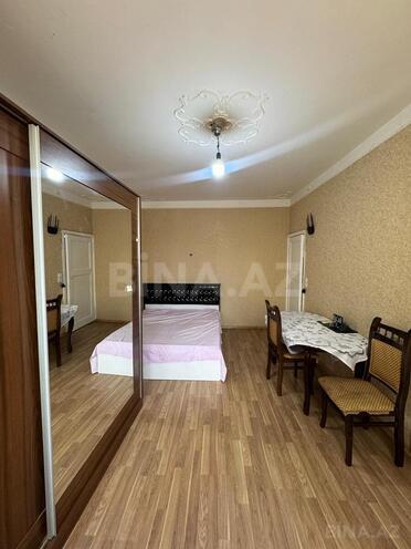 Satılır 2 otaqlı köhnə tikili 45 m², 20 Yanvar m., photo 3 from 10