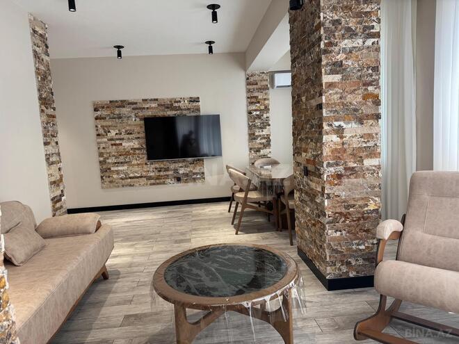 Сдаётся 3-комн. новостройка 135 м², м. 28 мая, photo 1 from 30